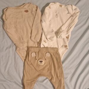 Carter's Cream and Tan Bear Bodysuit Set